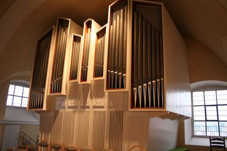 St. Michael Neuhof, Orgel